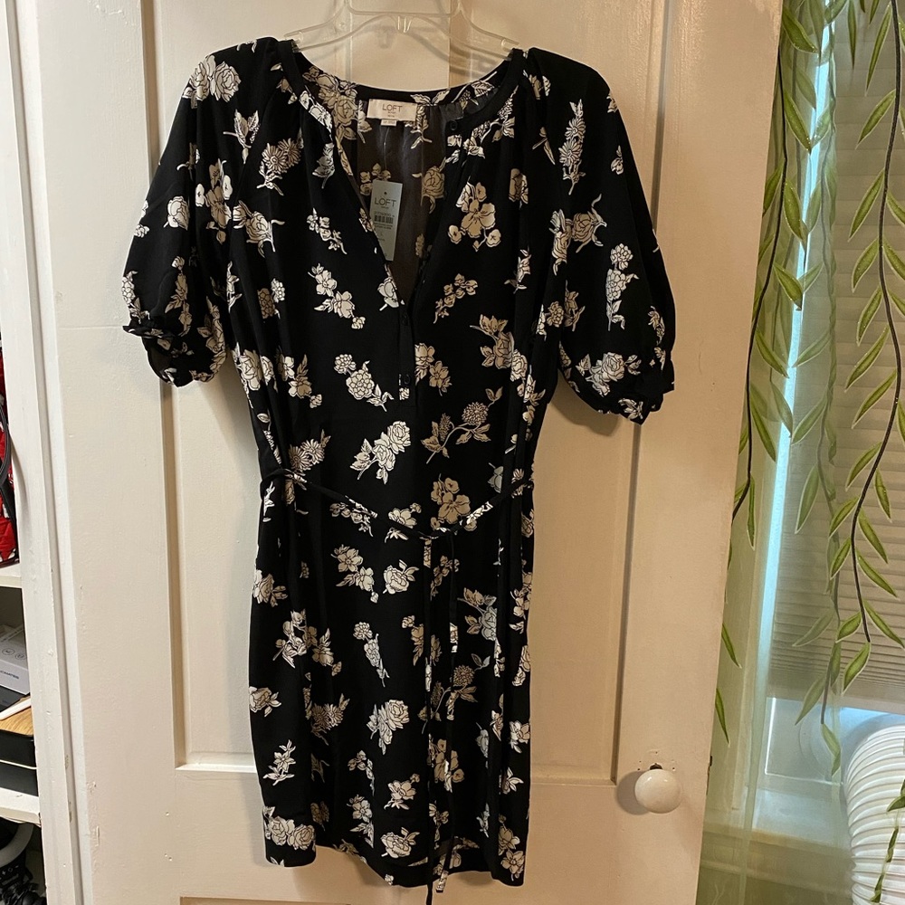 Loft outlet black dress with flowers NWT large P
